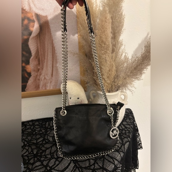 🎁Michael Michael Kors Black Leather Bag - Picture 2 of 4